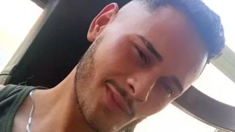 AlexLizar's live cam