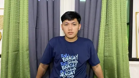 CalvinCowel's live cam