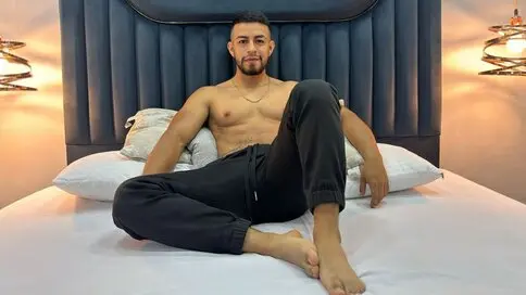 EthanCoopers's live cam