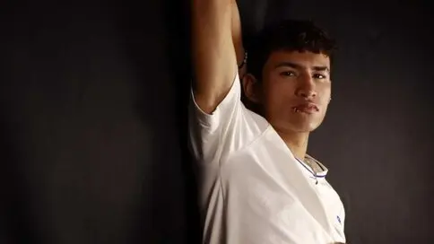 NicolasTorre's live cam