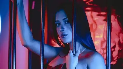 AnniRousse's live cam