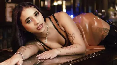 LisaNoback's live cam