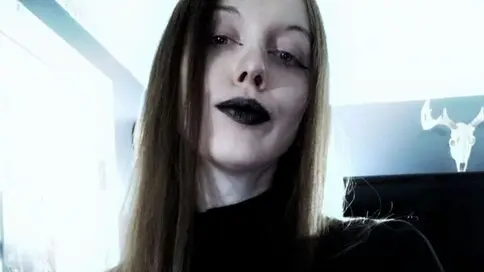 LisbethDark's live cam