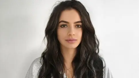 CarliFantasy's live cam