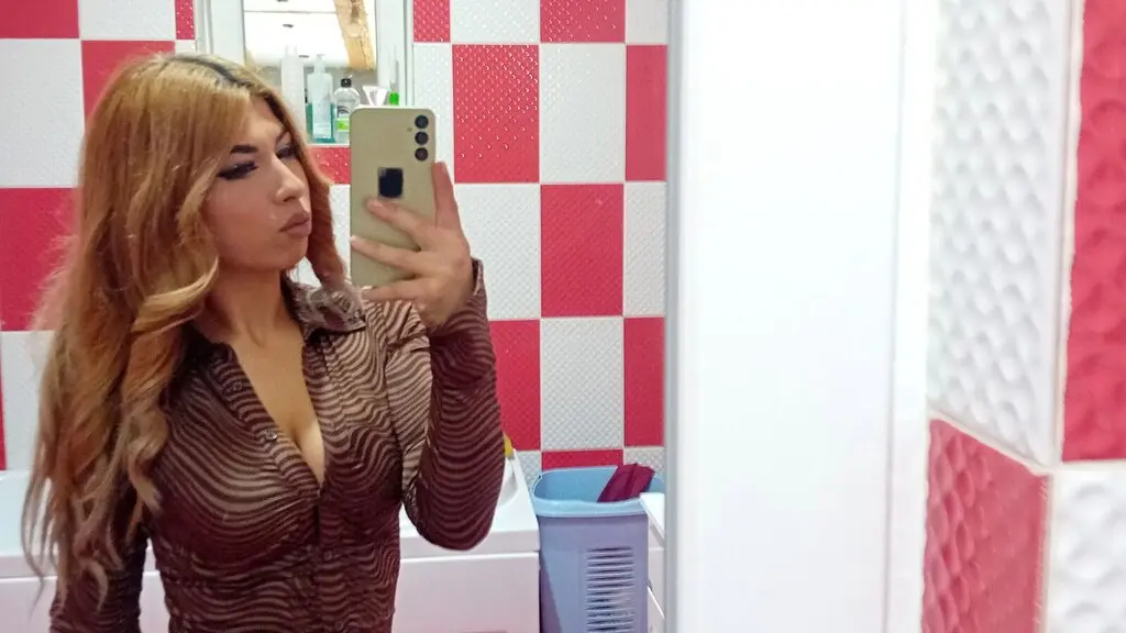 CristinaTeodora's live cam