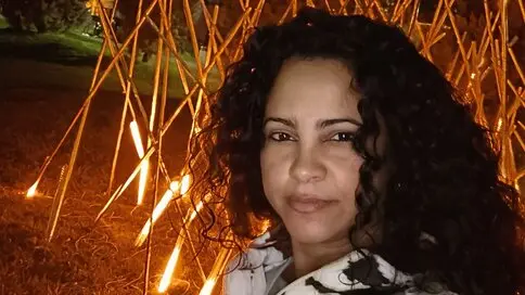 ElaMerisan's live cam