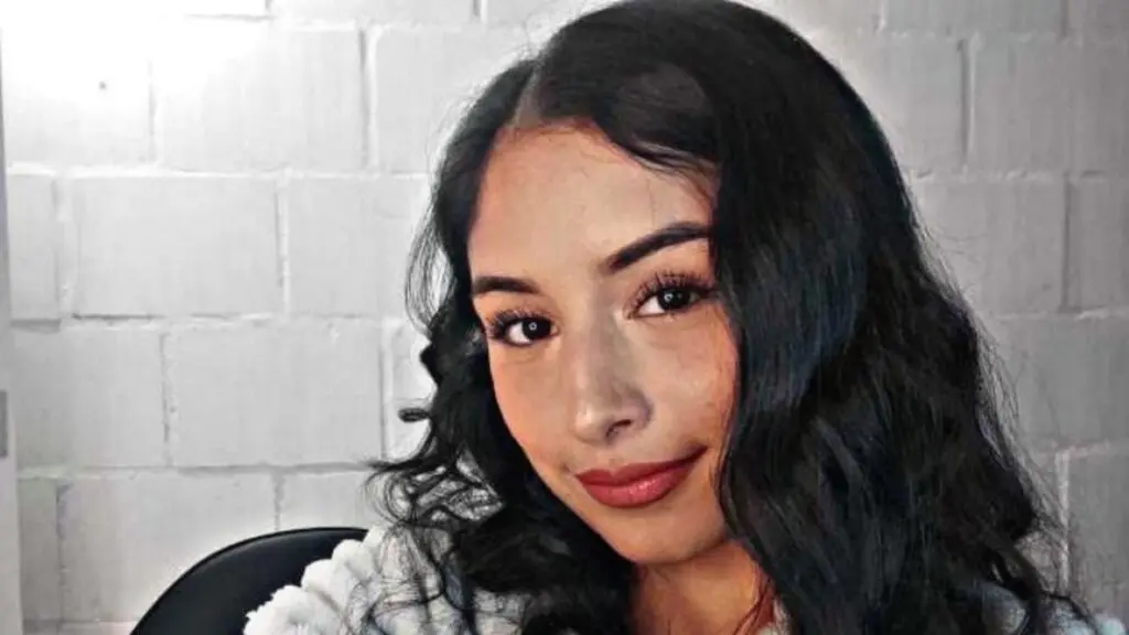 EmilyVhot's live cam