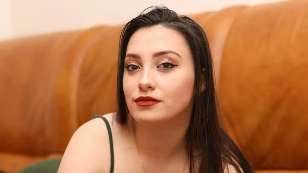 KatherinPierce's live cam
