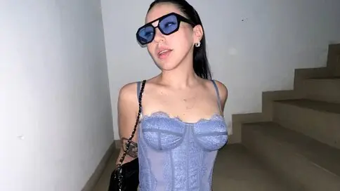 LeslieGaggino's live cam