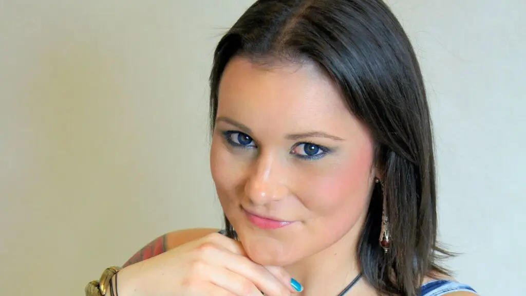 VickiAngel's live cam